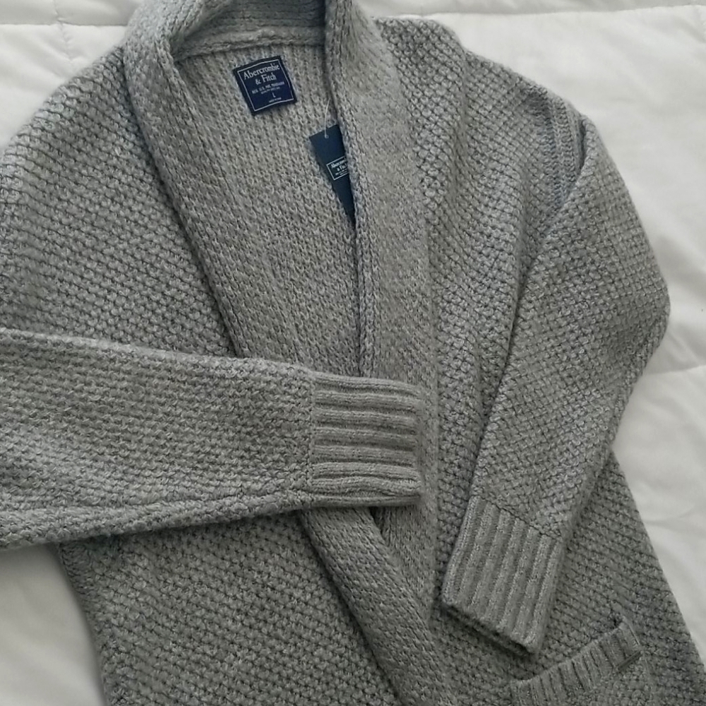 A&F Gray Knit Cardigan
